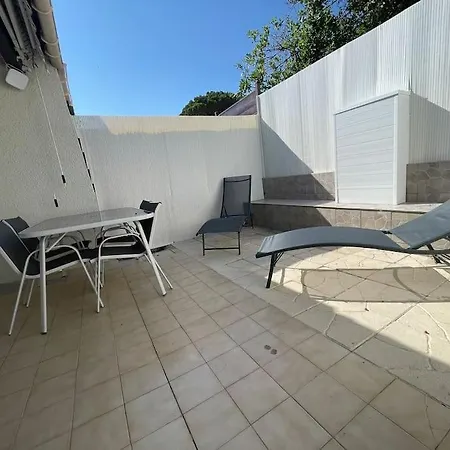 Апартаменты Cap D'agde Maisonnette Terrasse Clim Plage