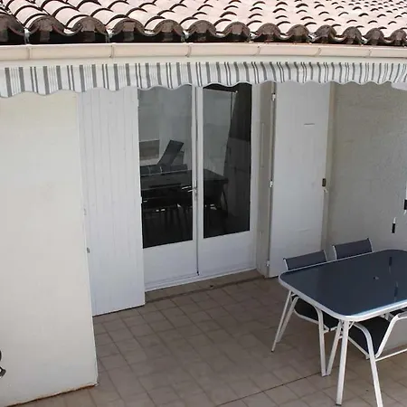 Cap D'agde Maisonnette Terrasse Clim Plage アパート